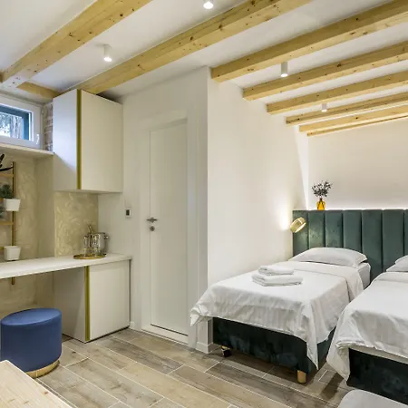 Nocleg ze śniadaniem Miara Luxury 4*