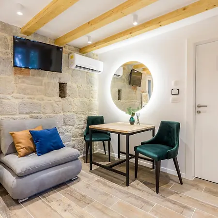 Miara Luxury Nocleg ze śniadaniem Split