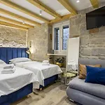Miara Luxury 4*