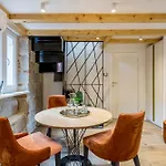 Miara Luxury Bed & Breakfast