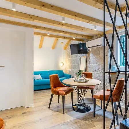 Bed & Breakfast Miara Luxury 4*