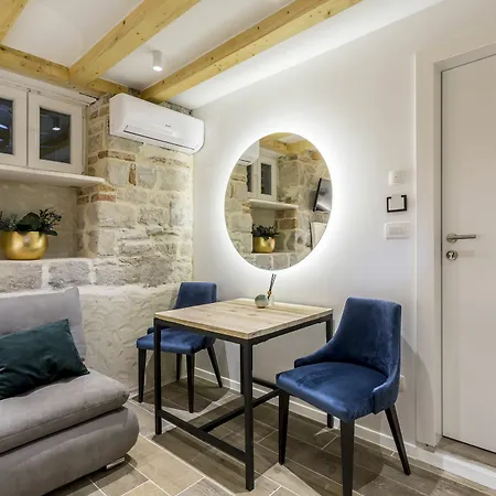 Miara Luxury Couette-café 4*