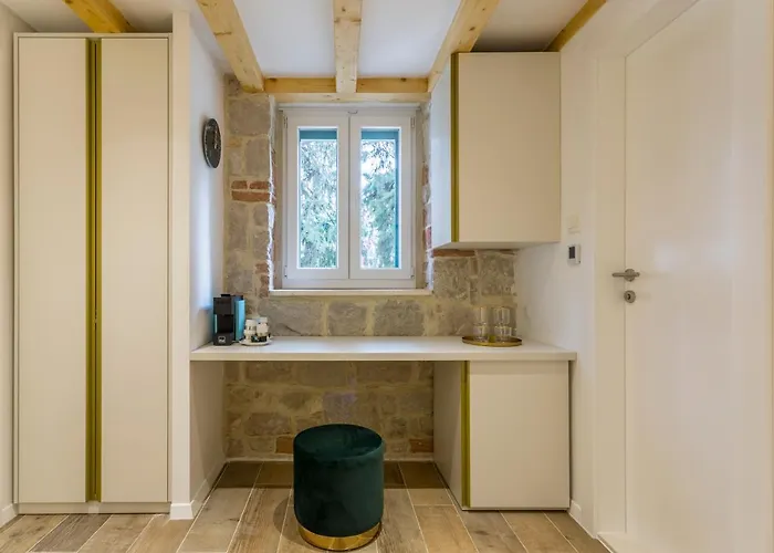 Oda ve Kahvaltı Miara Luxury 4*