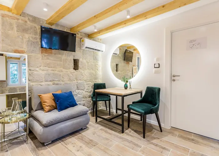 Miara Luxury Oda ve Kahvaltı Split