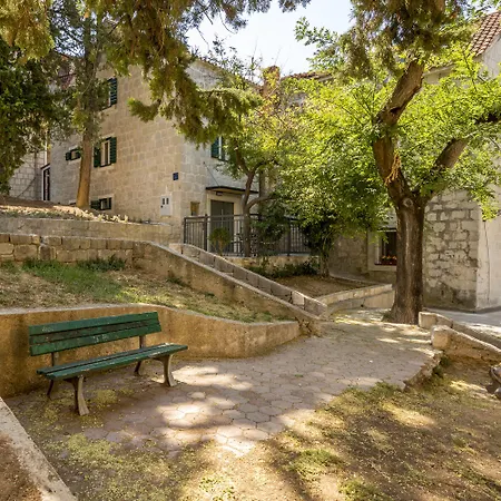 Couette-café Miara Luxury