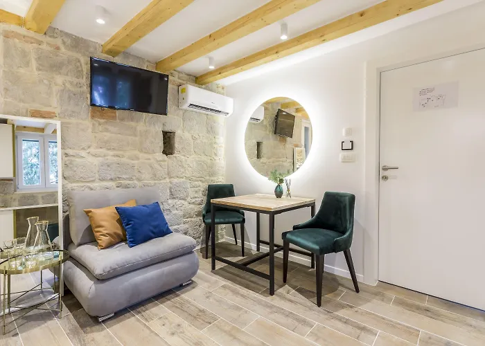 住宿加早餐酒店 Miara Luxury