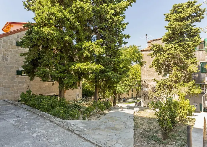 住宿加早餐酒店 Miara Luxury 4*